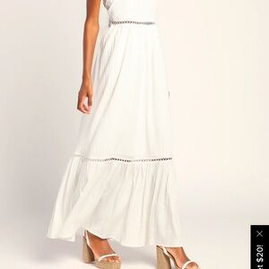 Elegant White Maxi Dress